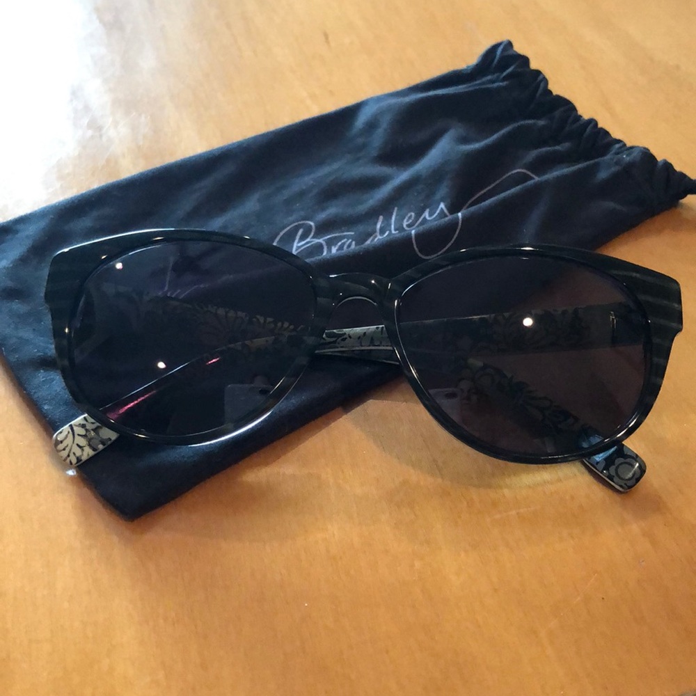 Vera Bradley Sunglasses (with case)
